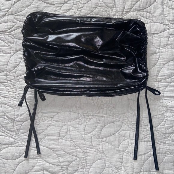 Black Wet-Look Mini Skirt - Picture 2 of 3